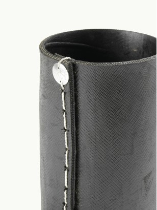 POT À COUVERTS · Pneu recyclé