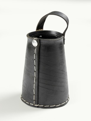 PANIER À ANSE S · PNEU RECYCLÉ